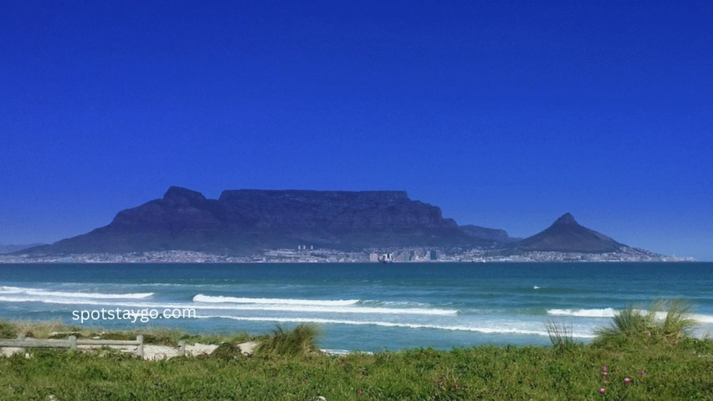 Discover the 10-best Beaches in South Africa