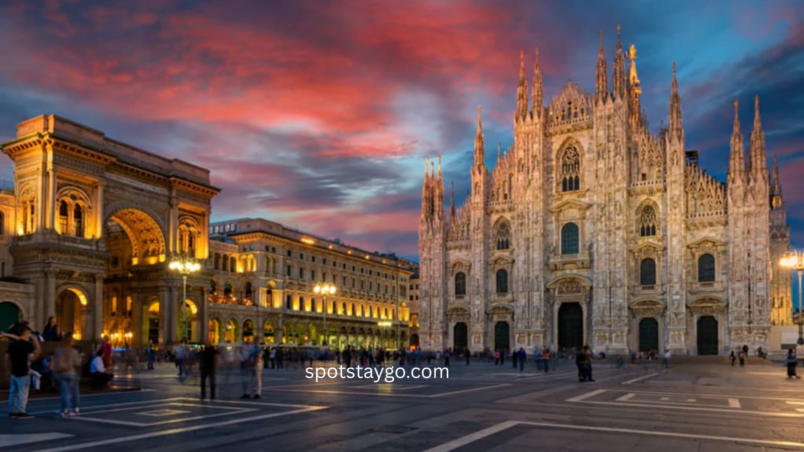 Duomo di Milano 
(Milan Cathedral)