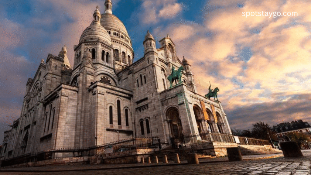 Montmartre, Top 10 Must-visit Places in paris for 2025