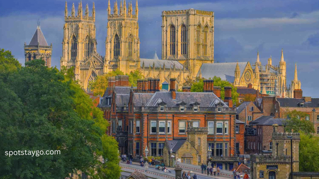 Incredible Best Destinations in England 2025